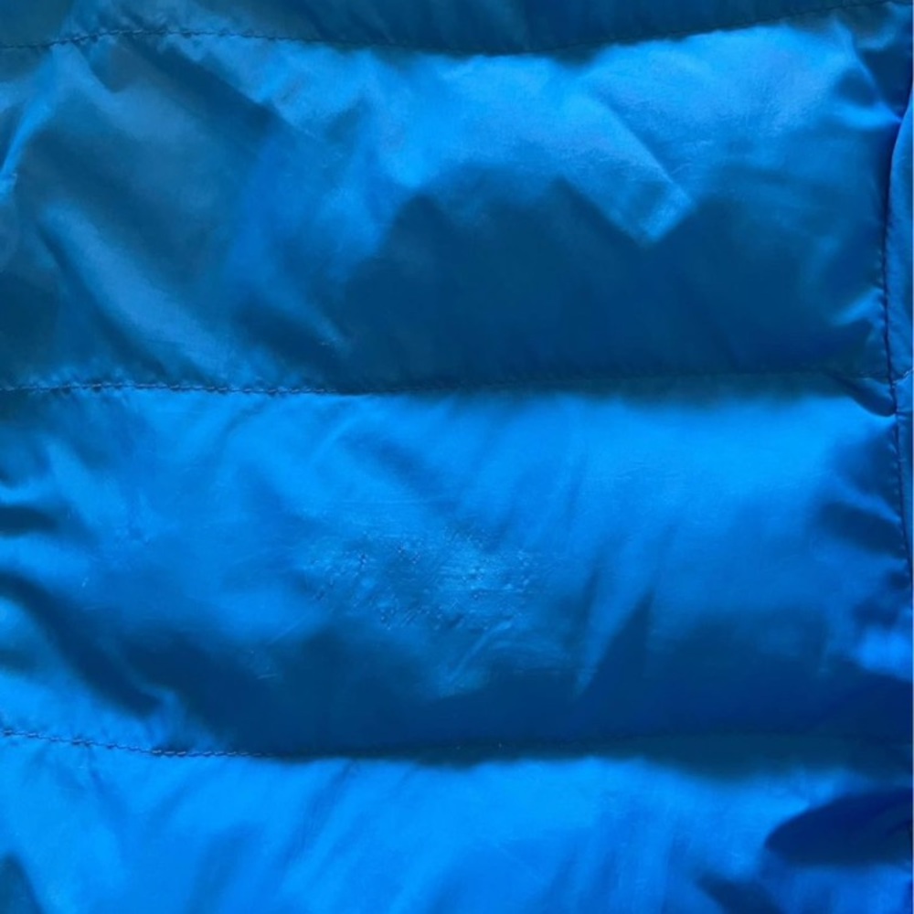 Uniqlo Boy’s Light Puffer Size 13 - Picture 2 of 3